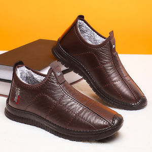 Y 39-46 Nuevas zapatillas de deporte sin cordones versátiles de moda cálida gruesa de invierno para hombres - Product Image 4