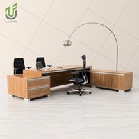 Bureau de direction réversible IULTRA 2026 avec étagère et bibliothèque à rayonnages ouverts pour le travail administratif - Mobilier de bureau