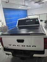 Bâche de benne rétractable étanche en alliage d'aluminium pour pick-up Silverado RAM - Usine chinoise sans perçage