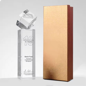 Trofeo <span class=keywords><strong>de</strong></span> Cristal Personalizado con <span class=keywords><strong>Cubo</strong></span> <span class=keywords><strong>de</strong></span> <span class=keywords><strong>Rubik</strong></span>, Premio <span class=keywords><strong>de</strong></span> Cristal Grabado para Empleados Destacados en la Reunión Anual <span class=keywords><strong>de</strong></span> la Empresa - Product Image 4