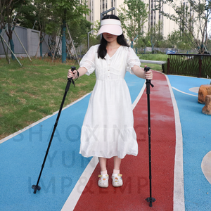 Bâton <span class=keywords><strong>de</strong></span> randonnée d'autodéfense rétractable <span class=keywords><strong>de</strong></span> bonne qualité, poignée confortable, bâton <span class=keywords><strong>de</strong></span> marche extensible, bâtons <span class=keywords><strong>de</strong></span> trekking pour le snowboard - Product Image 3