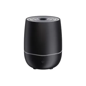 A máquina da aromaterapia do humidificador atomizada ajusta automaticamente o difusor home interno humidificado do óleo essencial do ar