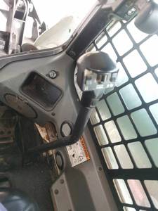 Ban đầu USA Skid chỉ đạo sử dụng 4 tấn <span class=keywords><strong>bobcat</strong></span> <span class=keywords><strong>S750</strong></span> Mini Skid chỉ đạo Bộ nạp để bán - Product Image 3