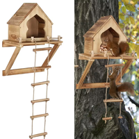 Mangeoire pour écureuils en bois pour l'extérieur avec échelle murale et fixation sur arbre, boîte de nidification extérieure résistante aux intempéries pour écureuils