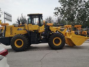 Une chargeuse sur pneus d'occasion de marque chinoise SHANTUI de 19.5 tonnes L66-<span class=keywords><strong>C3</strong></span> vendue à bas prix et d'autres modèles vendus - Product Image 2