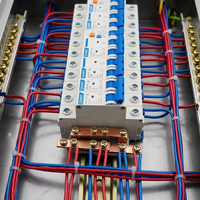 Caja de Distribución Multi-Circuito FXXM1 50A-63A IP30, Panel Interior para Control de Energía Central en Edificios de Departamentos