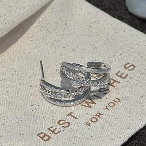 Boucles d'oreilles en argent pur S925, design de niche, luxe léger, or rose incrusté de croix de style antique, tendance et personnalisées - Product Image 5