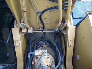 Excavadora Usada Cat 325D de Alta Calidad, Excavadora de Cadenas Caterpillar de Segunda Mano, Venta de Maquinaria Pesada - Product Image 5