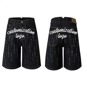 Pantalon court de six pouces style cowboy, motif étoiles filantes, effet pluie de diamants et gouttes d'eau scintillantes - Product Image 1