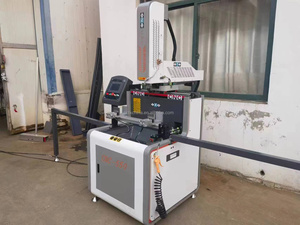 Machine de perçage et de fraisage CNC à double tête en alliage d'aluminium, machine intégrée pour la fabrication de fenêtres et de portes - Product Image 4