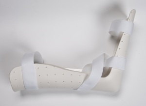 [Spot Tedarik]Klarity Termoplastik Ayak Düşmesi Ateli Delikli Ortopedik Ayak Bileği Ayak Sabitleme Rehabilitasyon Kliniği Kullanımı - Product Image 3