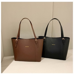 Borsa Tote di Grande Capacità con Colori Contrastanti, Moda Coreana 2025, Tendenza in Pelle per lo Shopping Femminile - Product Image 2