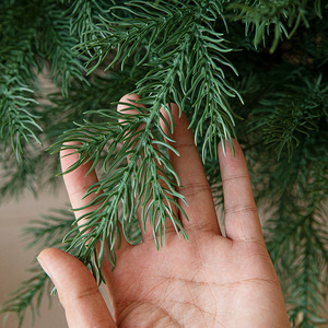PVC-PE Blended High-Density Illuminated <b>Christmas</b> <b>Tree</b> Set Indoor Use Multiple Sizes (1.5M-2.4M) Home Mall - Product Image 4