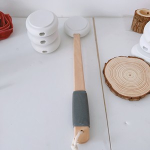 Factory Long Wooden Handle Sponge Lotion Applicator Bath Sponge Scrubber Silicone Grip Shower Exfoliating Tool With Hanging Rope - Product Image 1