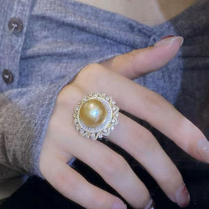 Anillo de Plata S925 10740, Accesorio de Moda para Mujer, con Incrustaciones de Perlas de 10-13 mm y Tecnología de Garra - Product Image 3