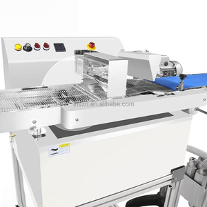Équipement industriel de fusion et de recouvrement de chocolat, ligne de production verticale de recouvrement de chocolat pour beignets pour usine <span class=keywords><strong>alimentaire</strong></span> - Product Image 6