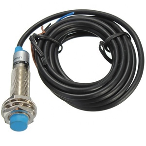 Sensore di Prossimità Induttivo LJ12A3-4-Z/<span class=keywords><strong>BX</strong></span>/BY Distanza di Rilevamento 4mm - Product Image 1