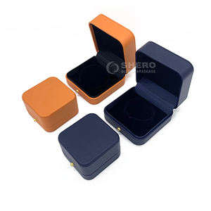 Ensemble de boîte à bijoux en cuir PU orange et bleu de luxe avec logo personnalisé, collier avec pendentif, bracelet - Product Image 6