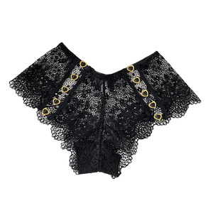 Vente en gros usine : Culotte triangle personnalisée avec boucle latérale en forme de cœur et dentelle, design ajusté pour la silhouette, respirante et douce pour la peau - Product Image 3
