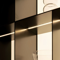 Meuble mural LED moderne avec niches multiples pour bar à domicile et décoration de fond de télévision dans le salon, étagère de présentation