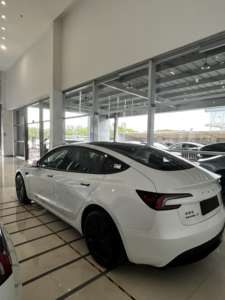 <span class=keywords><strong>Tesla</strong></span> <span class=keywords><strong>Model</strong></span> <span class=keywords><strong>3</strong></span> Highland 2026 Nuova Auto Elettrica <span class=keywords><strong>Tesla</strong></span> a Lunga Autonomia, Veicolo a Nuova Energia, Auto Elettrica <span class=keywords><strong>Tesla</strong></span> <span class=keywords><strong>Model</strong></span> <span class=keywords><strong>3</strong></span> - Product Image 3