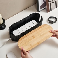 MONR Boîte de gestion de câbles en plastique moderne avec couvercle en bambou et prise de câble Organisateur de câbles pour le rangement des fils et des câbles
