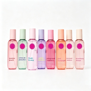 Brume parfumée pour le corps au cachemire doux, senteurs multiples de fruits et de fleurs, hydrate la peau, sans alcool, rafraîchissante, format voyage - Product Image 1