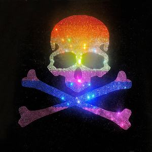 אופנה עיצוב מותאם אישית גולגולת לוגו מוטיבים קריסטל ברזל על גיליון ריינסטון חום העברות עבור חולצות - Product Image 1