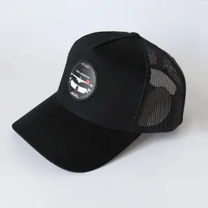 Hohe qualität 5 panel silk druck patch anpassen patch trucker hüte männer mesh caps modische schwarz benutzerdefinierte muster männer caps