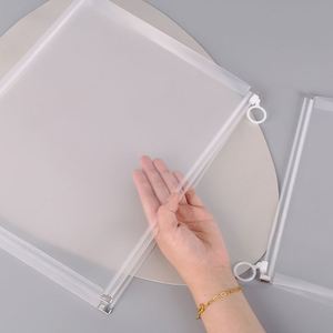 Bolsa de Papelería Multifuncional de Gran Capacidad para Estudiantes, Bolsa de Documentos Impermeable Transparente de PP Resistente con Cierre - Product Image 3