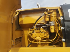 Utilisé pour l'excavatrice 320 CL modèle 2023, poids opérationnel de 20 tonnes, moteur, boîte de vitesses, pompe, occasion, vente chaude en stock - Product Image 3
