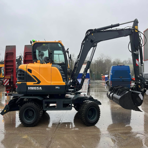 Vente flash : mini-excavatrice hydraulique sur roues 6,08 tonnes HX65A de haute qualité - Product Image 1