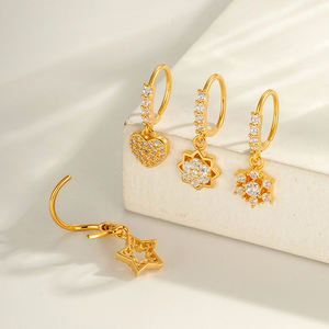 Hengsen Joia de Piercing Hipoalergênica Impermeável para Nariz Argola de Nariz Zircônia Cúbica Piercing de Nariz Dourado com Pingente Oscilante - Product Image 4