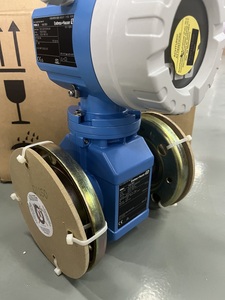 Débitmètre E+H 1, plage de température moyenne : Revêtement PFA : 0 à 80°C - Achat au nom de tiers - Product Image 1