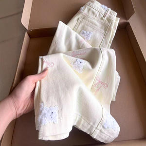 Pantalones de pana de algodón para mujer, de pierna recta, cintura alta, con bordado de oso y lazo, informales, para primavera y otoño - Product Image 3