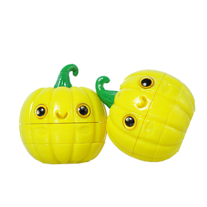 Usine bonne vente Halloween sourire citrouille en alliage de Zinc broyeur de cigarettes Mini broyeur d'herbes maison pour fumer accessoire - Product Image 3