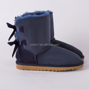 Botas de Nieve de Piel de Oveja Cálidas de Invierno con Diseño de Venta Caliente Bailey Bow II para Mujer Alta - Product Image 5