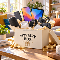 Boîte Mystère Porte-Bonheur 0,5 KG Nouveauté 2025 – Gadgets Électroniques Intelligents TFT 4G Incluant Montre Connectée, Casque Gaming et Téléphones Portables – Surprise Passionnante
