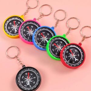 Llavero Educativo para Niños, Brújula de Bolsillo de Plástico Multicolor para Recompensas Escolares y Regalos para Fiestas - Product Image 1