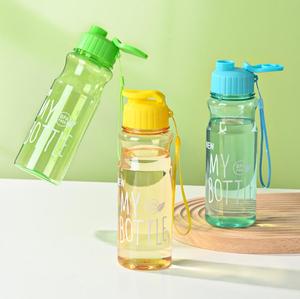 Bouteille d'eau portable en plastique Beeman à prix abordable <span class=keywords><strong>pour</strong></span> les sports de plein air et l'usage quotidien des étudiants, avec conception à ouverture rapide - Product Image 2