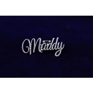 Delicado colgante de moissanita con corte brillante y diseño elegante para usar en capas o de forma individual en cualquier ocasión. - Product Image 1