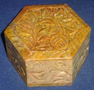 Handmade Pure Soapstone Napkin Box Engraving Modern Designed Home Decoration And Wedding Use Purpose Best Designs Are Available - Product Image 4