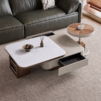 Table basse de luxe moderne avec plateau en pierre microcristalline Luna Silver Vein, placage bois et finition laquée