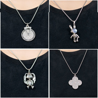 Vente en gros mode simple titane acier clavicule lapin colliers cool Hip Hop montre mauvais lapin collier pour hommes femmes