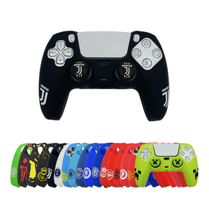 Coque en Silicone « Football Club » avec Design Imprimé au Laser pour Manette de <span class=keywords><strong>Jeu</strong></span> DualSense PlayStation <span class=keywords><strong>PS5</strong></span> – Housse de Protection et Prise en Main - Product Image 1