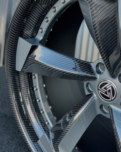 Rines de Aleación de Fibra de Carbono de Lujo XL de <span class=keywords><strong>5</strong></span> Brazos para Autos Audi Sedan y Coupé, Color Gris Metálico, Forjados en 2 Piezas - Product Image 3