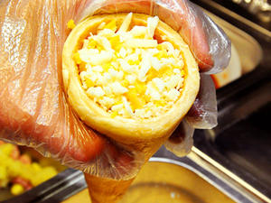 <span class=keywords><strong>Horno</strong></span> de cono de pizza automático/Fabricante de cono de pizza/máquina expendedora de cono de pizza a <span class=keywords><strong>la</strong></span> venta - Product Image 6