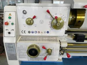 Tornio manuale orizzontale ad alte prestazioni CA61(2)40 tornio metallico resistente 7,5kw - Product Image 5