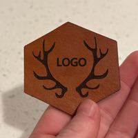 Patchs brodés 3D de haute qualité en forme de bois de cerf en cuir PU, thermocollants, sur mesure, pour la décoration de chapeaux et vêtements