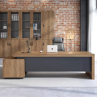 Bureau de direction moderne et simple, encastré, avec armoire latérale